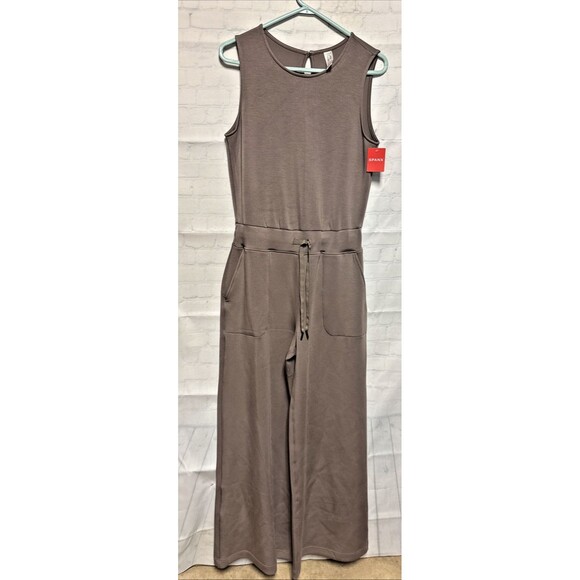 NWT Spanx SPANX AirEssentials Sleeveless Jumpsuit in Smoke...